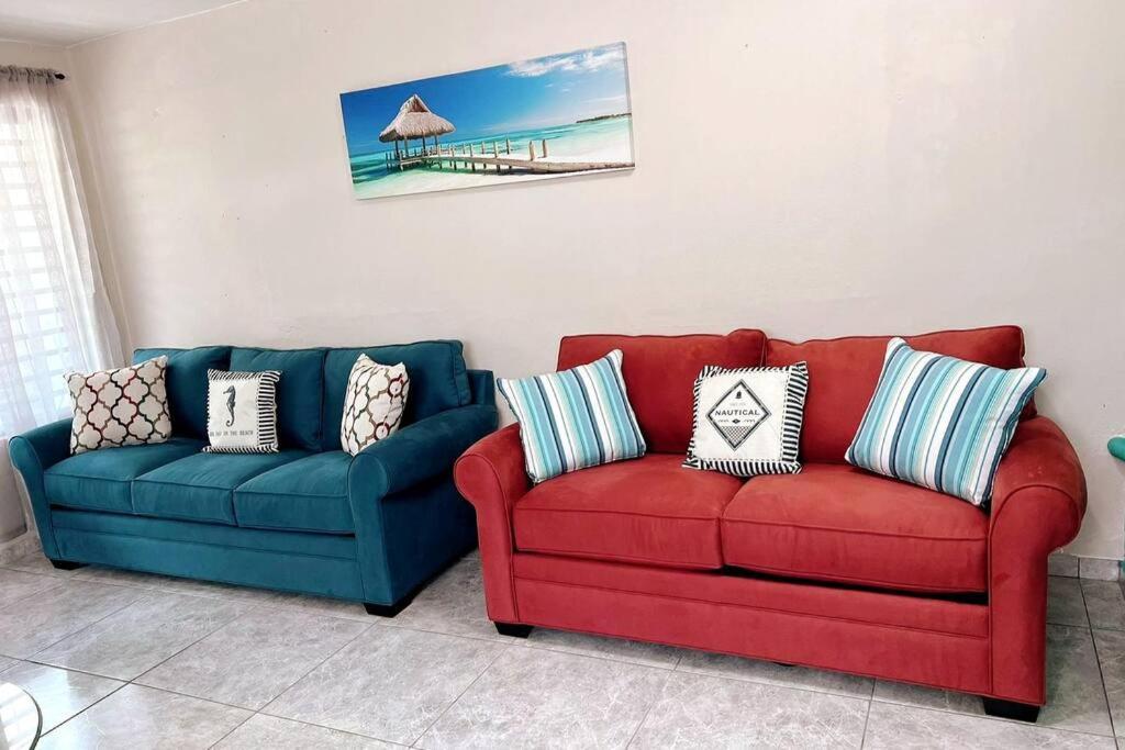 Orsini Beach Apartment Aguadilla Bagian luar foto