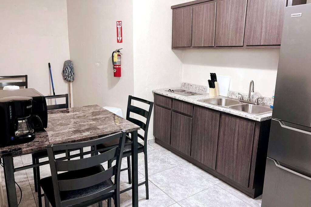Orsini Beach Apartment Aguadilla Bagian luar foto